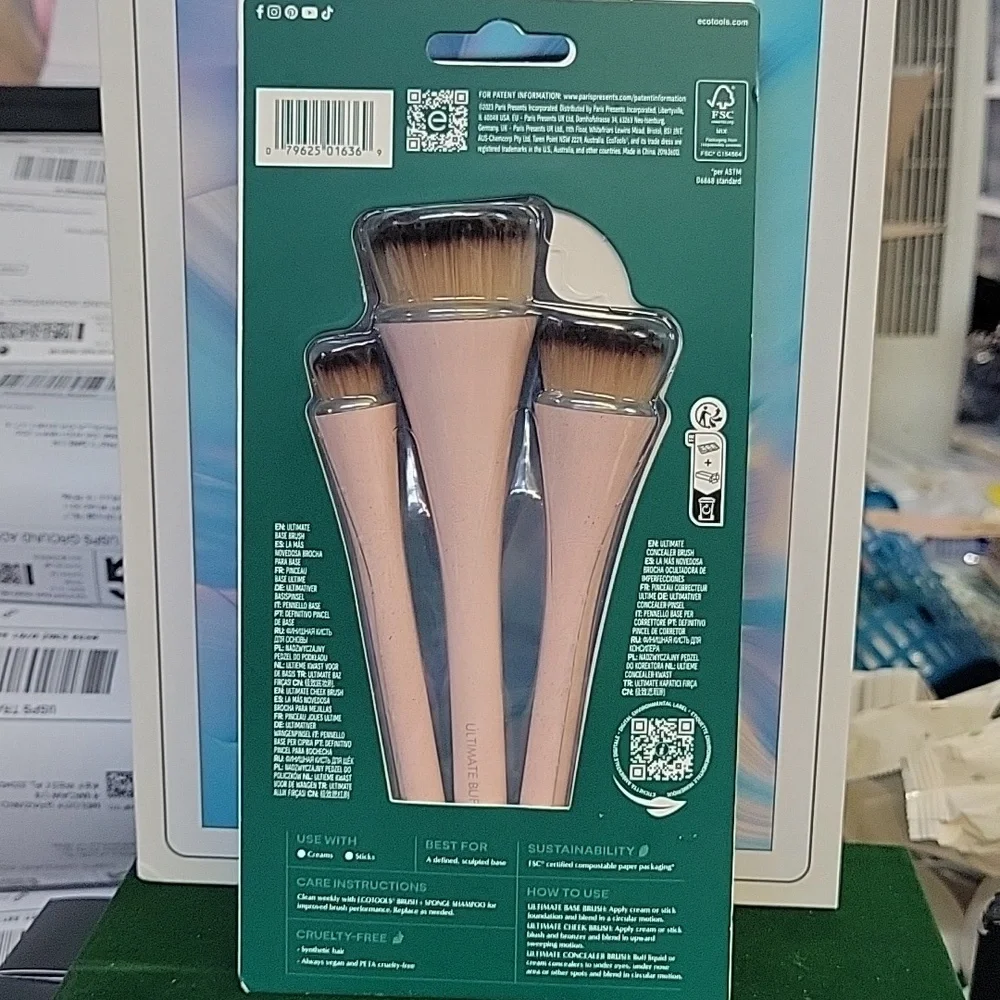 EcoTools 360° Ultimate Blend Brush Set - Set of 3 New Sealed Package